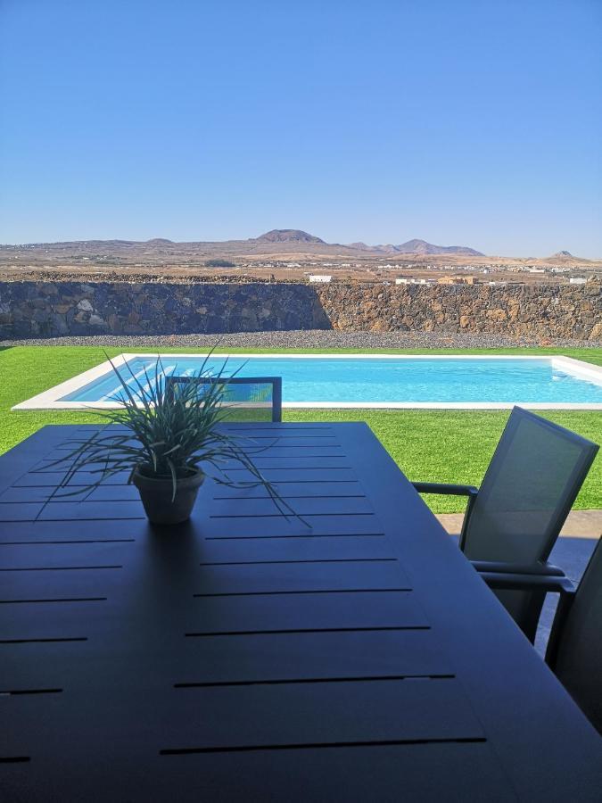 Villa Los Volcanes Lajares Bagian luar foto